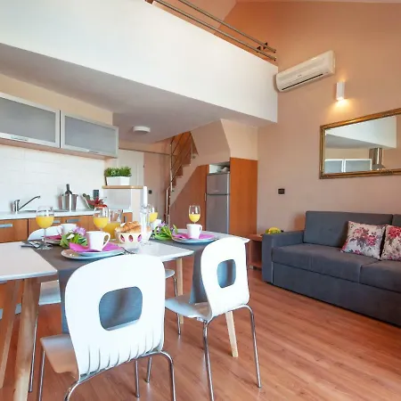 Ana.3 Apartment